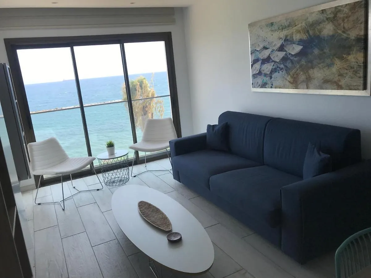 Blue Escape Apartment Larnaca 0*,